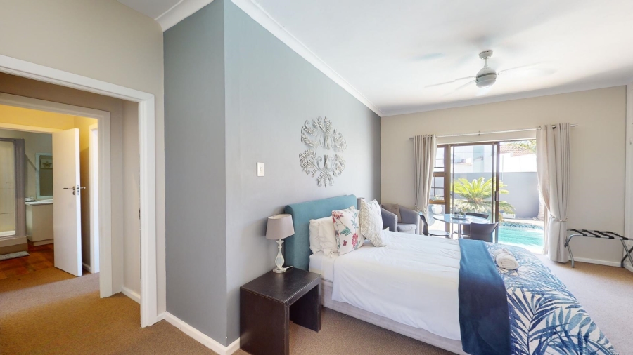 10 Bedroom Property for Sale in Summerstrand Eastern Cape